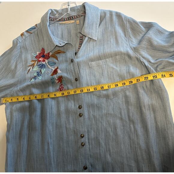 Soft Surroundings Aveline Top Womens Size 1X Floral Embroidered Chambray Button - Picture 10 of 12